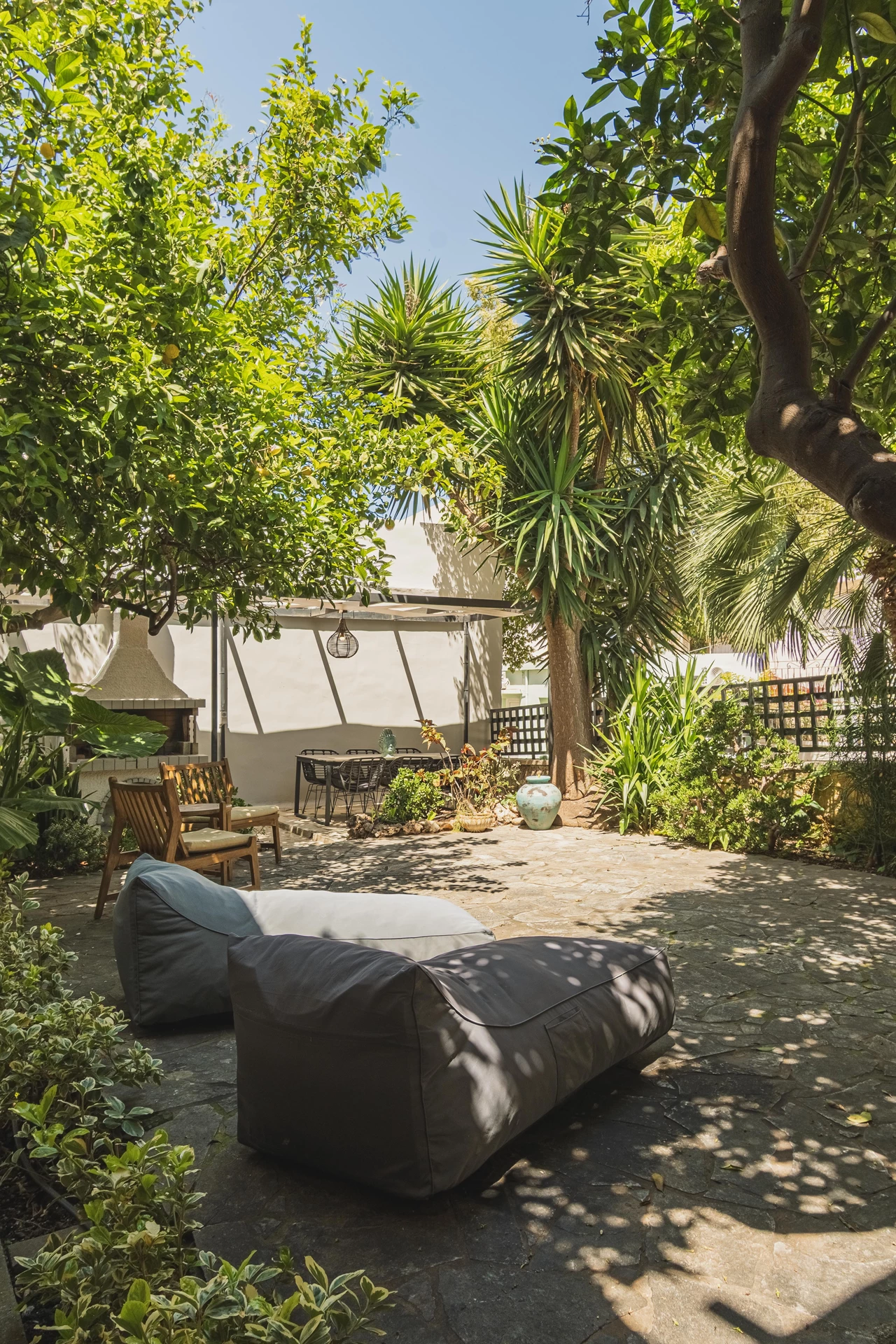 Secret Garden Downtown Residence